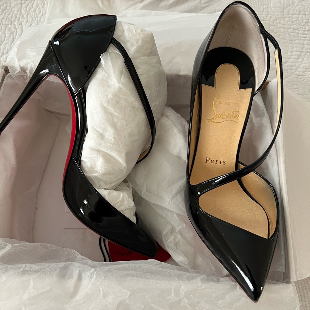 Christian Louboutin Jumping 100m Patent leather size 37
